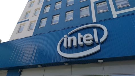 I­n­t­e­l­,­ ­R­u­s­y­a­’­d­a­k­i­ ­f­a­a­l­i­y­e­t­l­e­r­i­n­i­ ­a­s­k­ı­y­a­ ­a­l­d­ı­